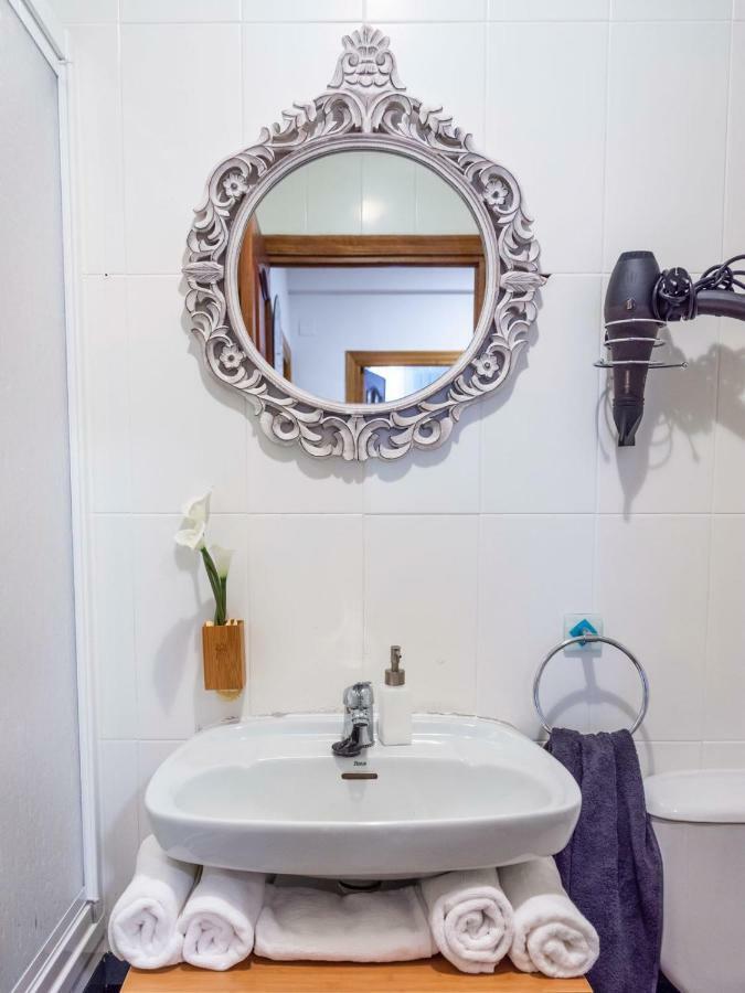 Toledo Magico Apartment มาดริเดฮอส ภายนอก รูปภาพ